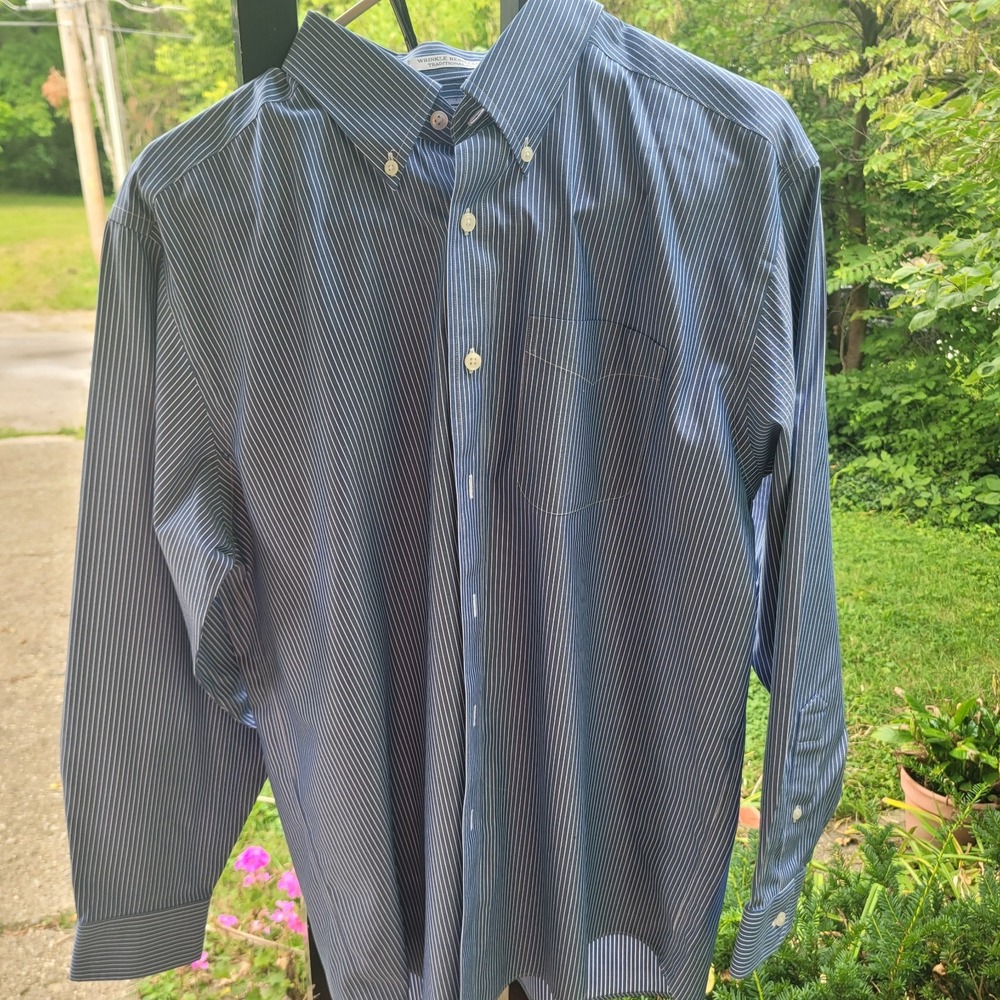 L.L. Bean Men's Long Sleeve Button-Down Shirt Wrinkle Resistant Size L